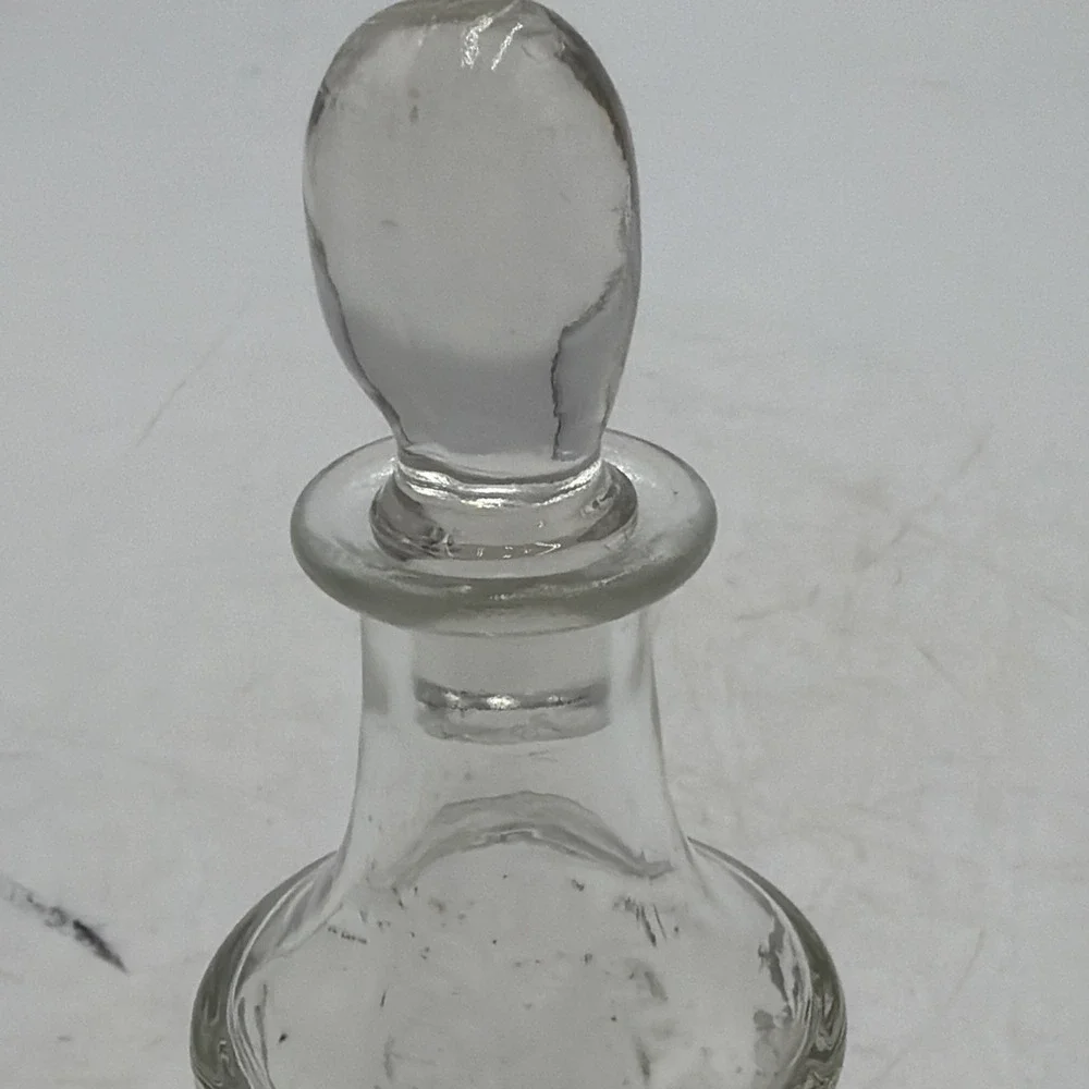 Vintage Pressed Glass Cruet Decanter -Chevron/Feather Design Original Stopper
